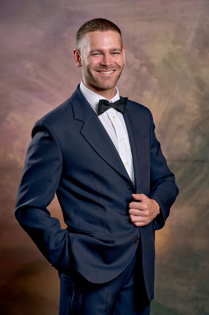 Öltöny és szmoking